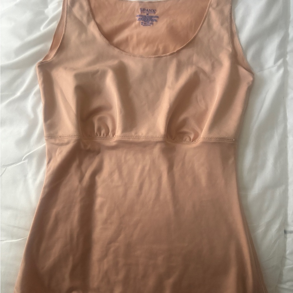 SPANX Light Peach Sleeveless Camisole - Sz Medium